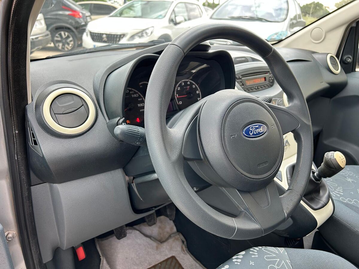 FORD KA TREND 1.2 SPANISH LHD IN SPAIN ONLY 20000 MILES SUPER LITTLE CAR 2016